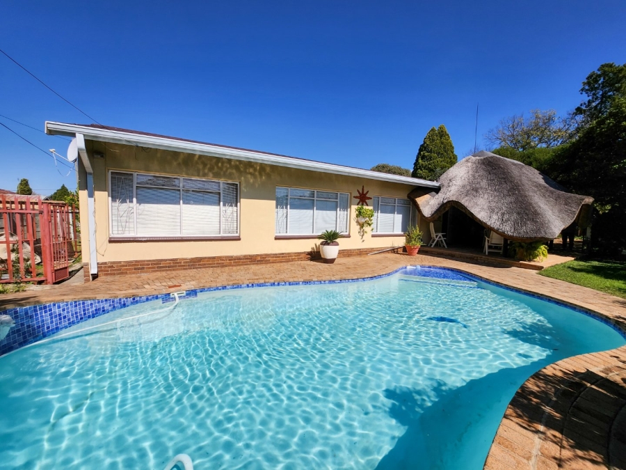 3 Bedroom Property for Sale in Elandsheuwel North West